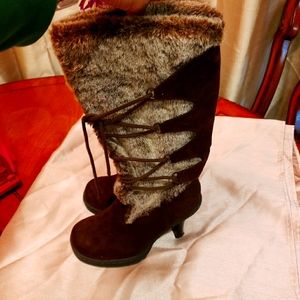 Brown suede/faux fur  heeled boots